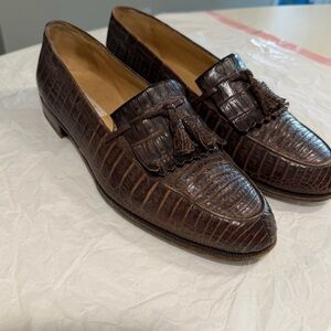 Luxurious Dark Brown Crocodile Pattern Loafers
